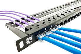 24 PORT PATCH PANEL